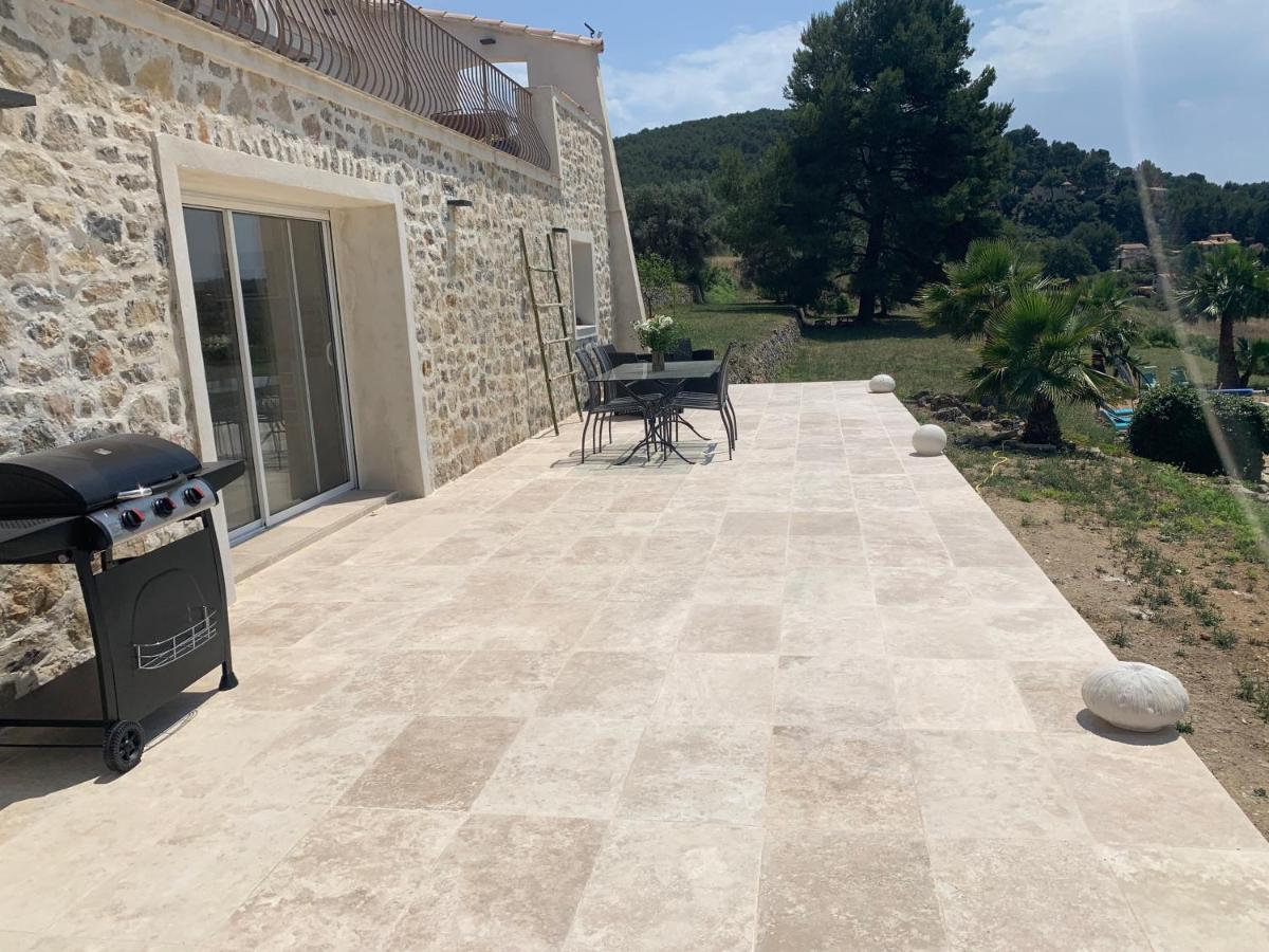 La Venturonne Appartement Neuf Rez De Jardin 45 M2 Vue Mer Et Vignes 10 Mn Des Plages Le Beausset Exteriér fotografie